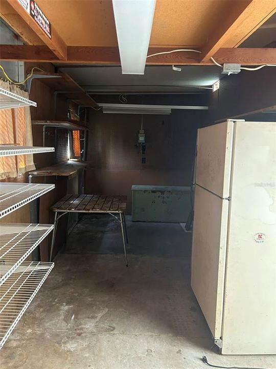 合同活跃: $75,000 (3 贝兹, 2 浴室, 1368 平方英尺)