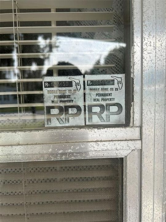 合同活跃: $75,000 (3 贝兹, 2 浴室, 1368 平方英尺)