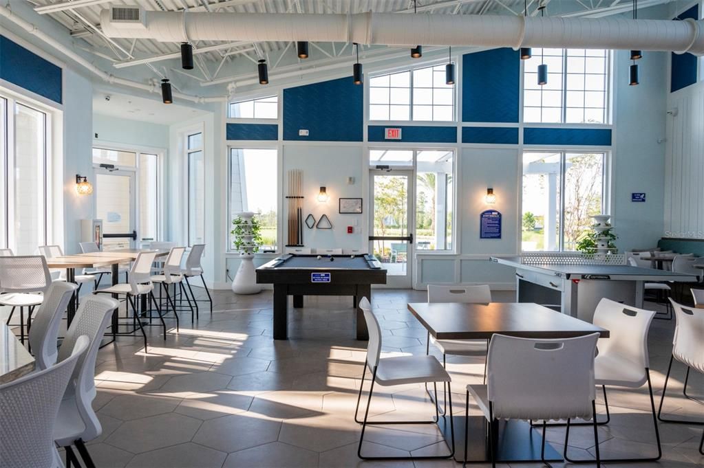 Active With Contract: $572,990 (3 beds, 2 baths, 1731 Square Feet)