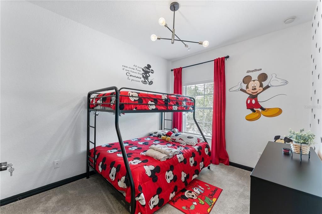 For Sale: $355,000 (4 beds, 3 baths, 1636 Square Feet)