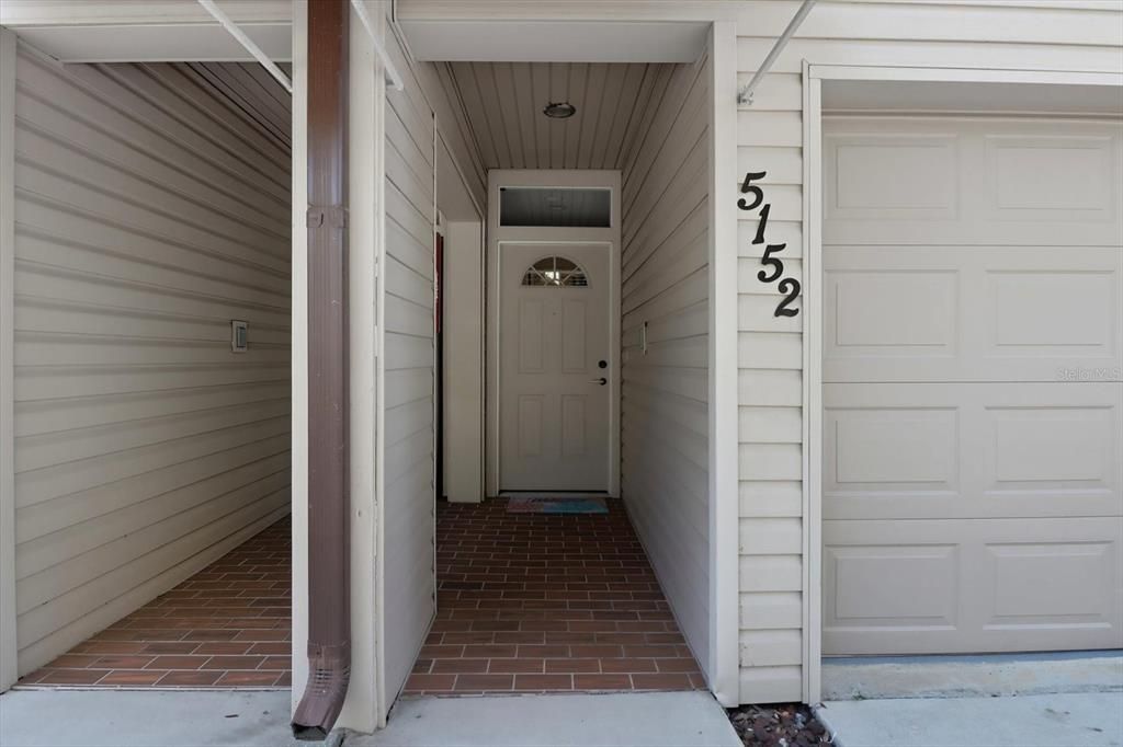 En Venta: $349,000 (2 camas, 2 baños, 1200 Pies cuadrados)