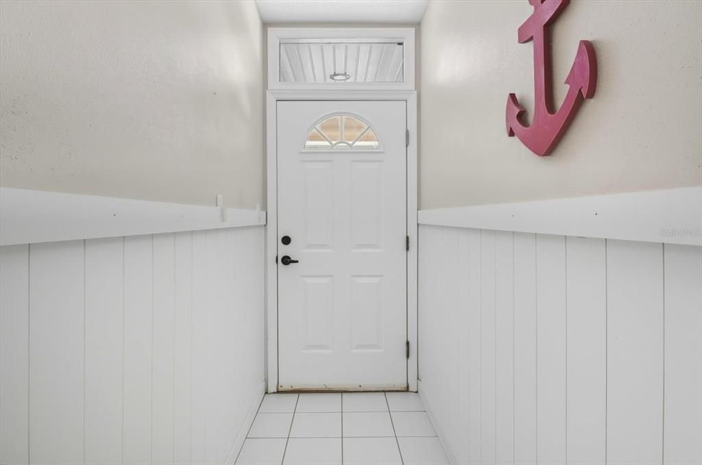 En Venta: $349,000 (2 camas, 2 baños, 1200 Pies cuadrados)