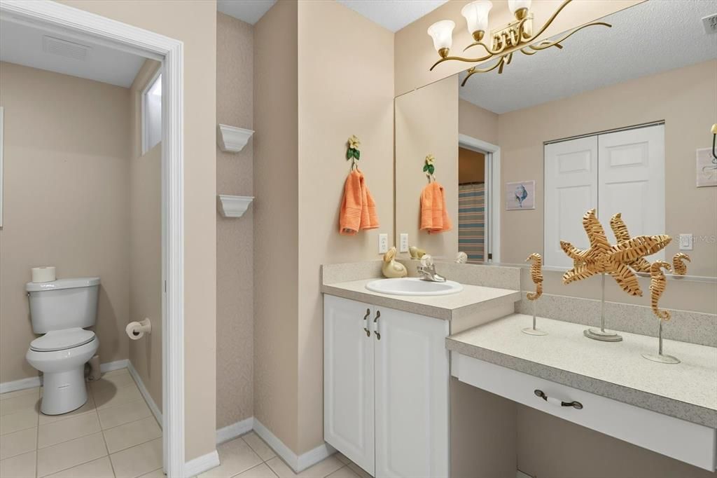 En Venta: $349,000 (2 camas, 2 baños, 1200 Pies cuadrados)