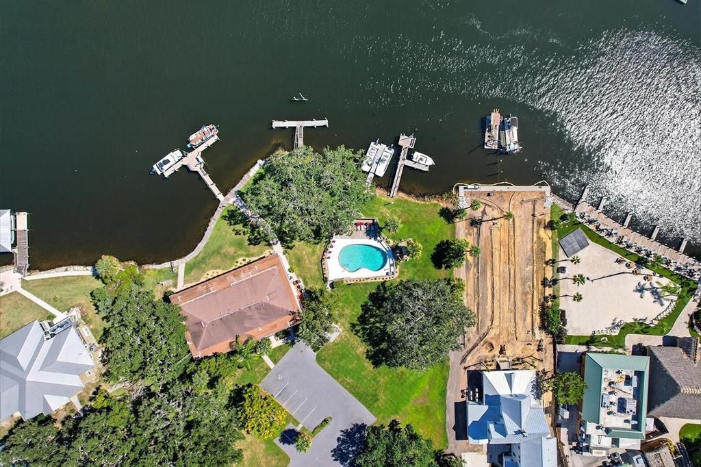 En Venta: $349,000 (2 camas, 2 baños, 1200 Pies cuadrados)