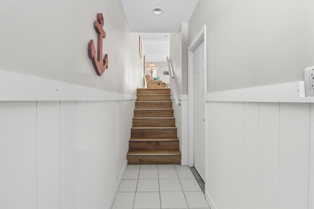 En Venta: $349,000 (2 camas, 2 baños, 1200 Pies cuadrados)