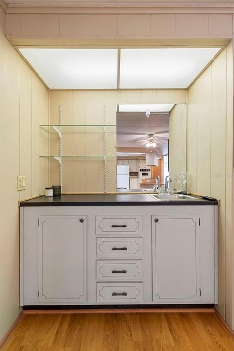 For Sale: $227,000 (2 beds, 2 baths, 1374 Square Feet)