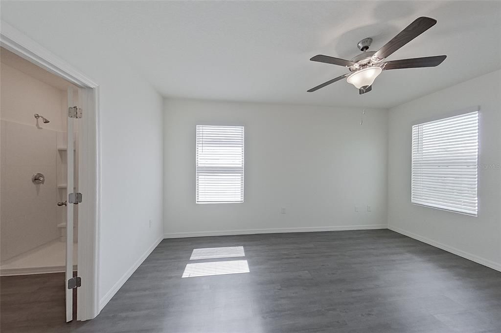 En Renta: $2,045 (4 camas, 2 baños, 2007 Pies cuadrados)