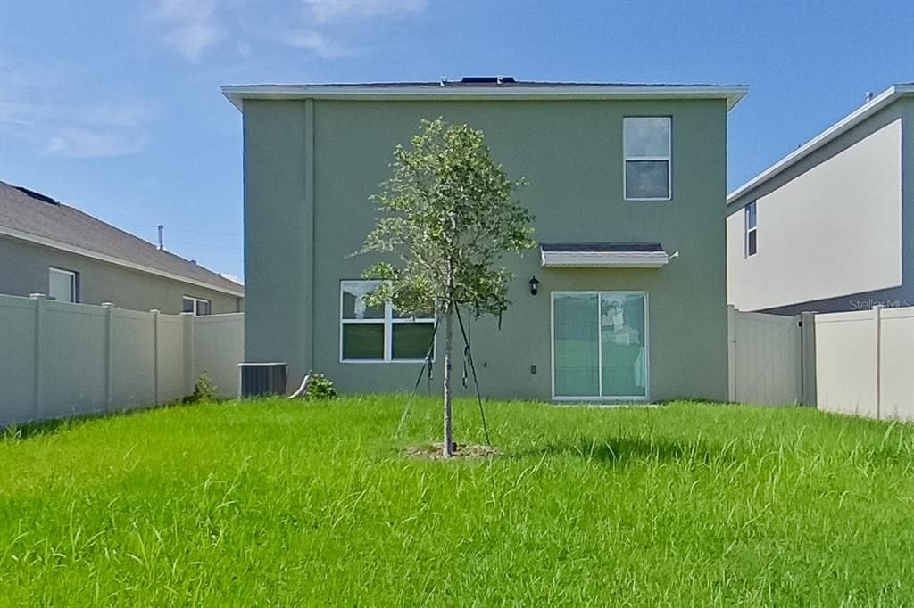 En Renta: $2,045 (4 camas, 2 baños, 2007 Pies cuadrados)