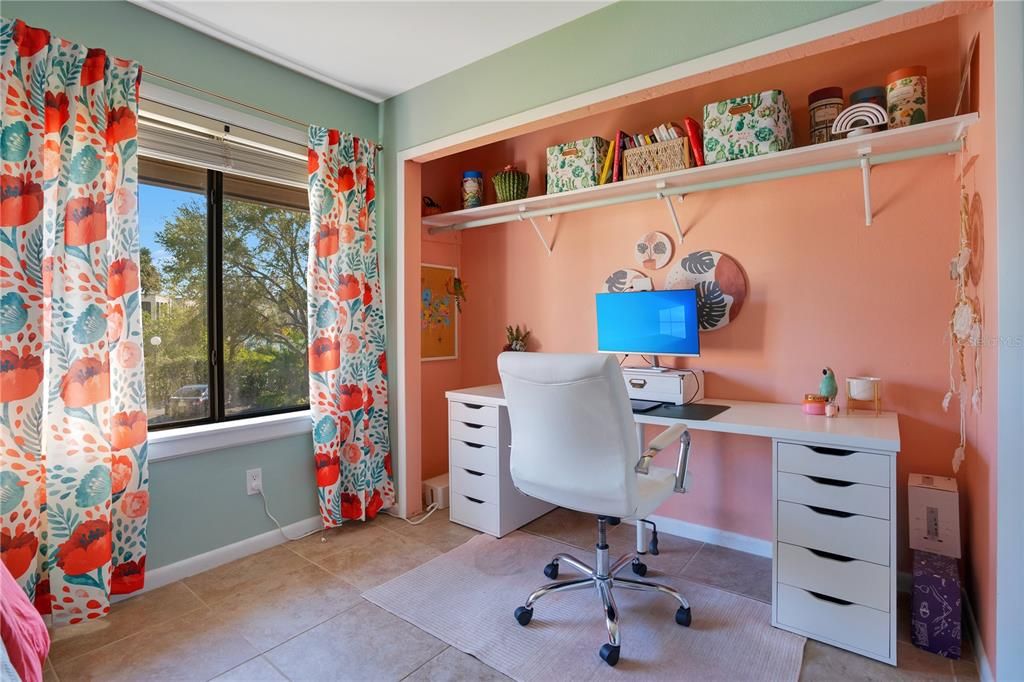 合同活跃: $225,000 (2 贝兹, 2 浴室, 1364 平方英尺)