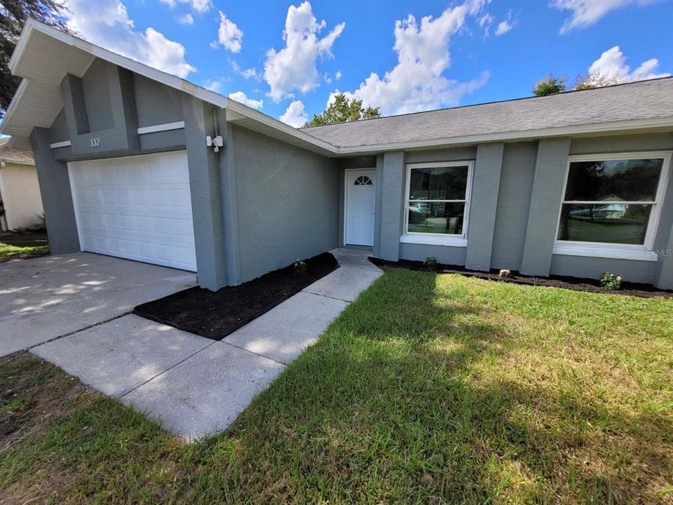 待售: $269,999 (3 贝兹, 2 浴室, 1422 平方英尺)