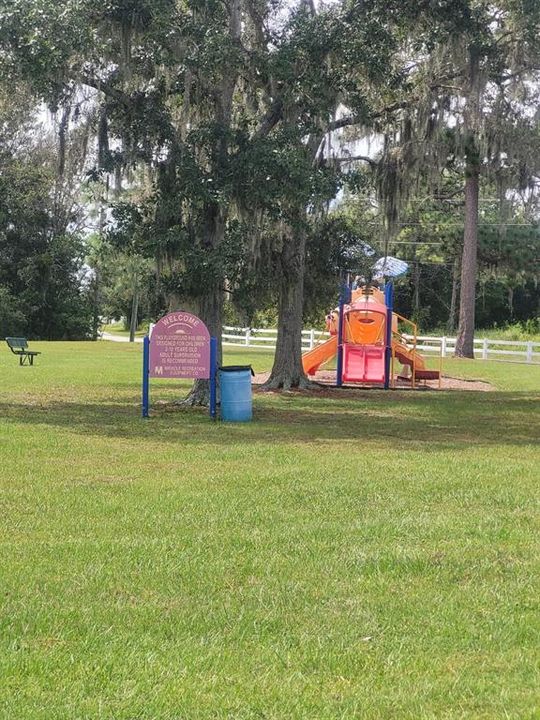 待售: $269,999 (3 贝兹, 2 浴室, 1422 平方英尺)