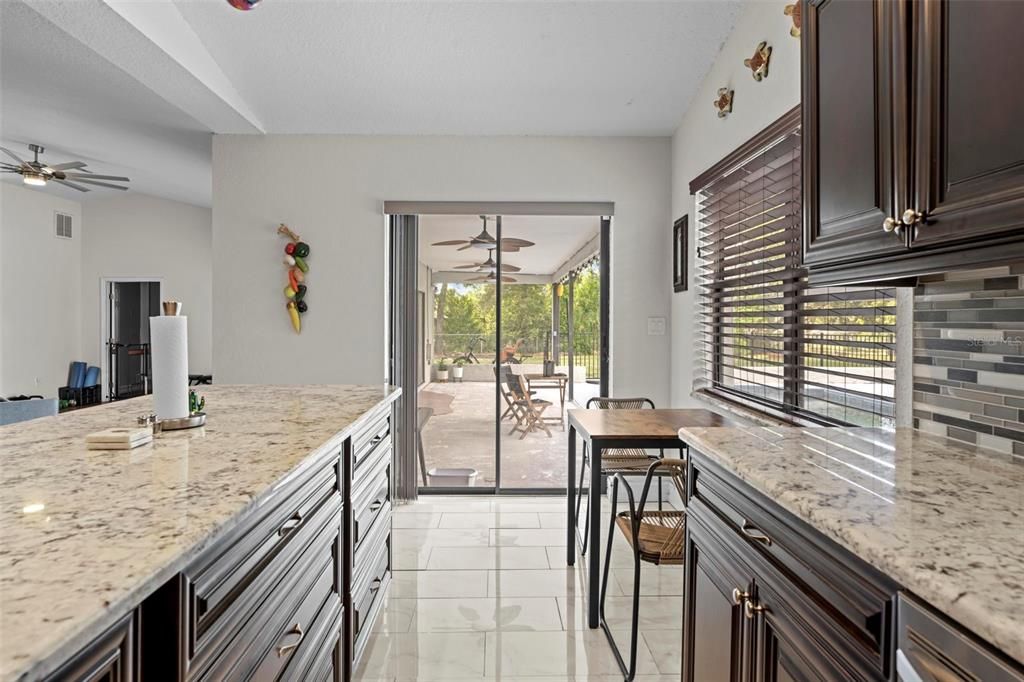 待售: $549,000 (3 贝兹, 2 浴室, 2190 平方英尺)