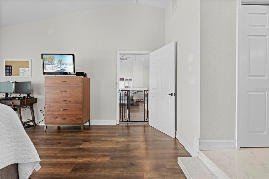 待售: $549,000 (3 贝兹, 2 浴室, 2190 平方英尺)