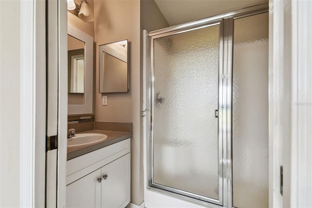 На продажу: $409,900 (3 спален, 3 ванн, 2342 Квадратных фут)