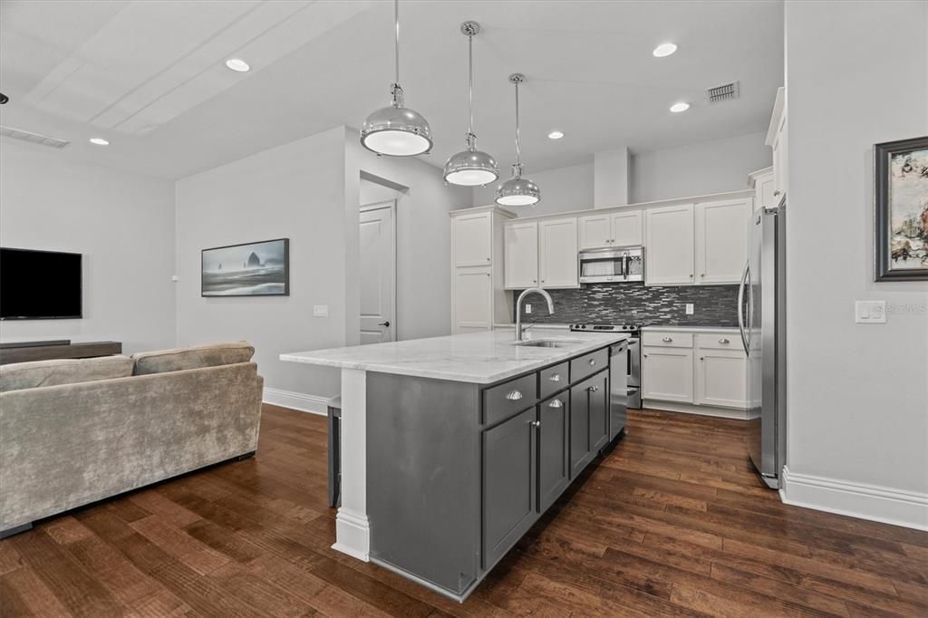 Active With Contract: $1,199,000 (4 beds, 3 baths, 2898 Square Feet)