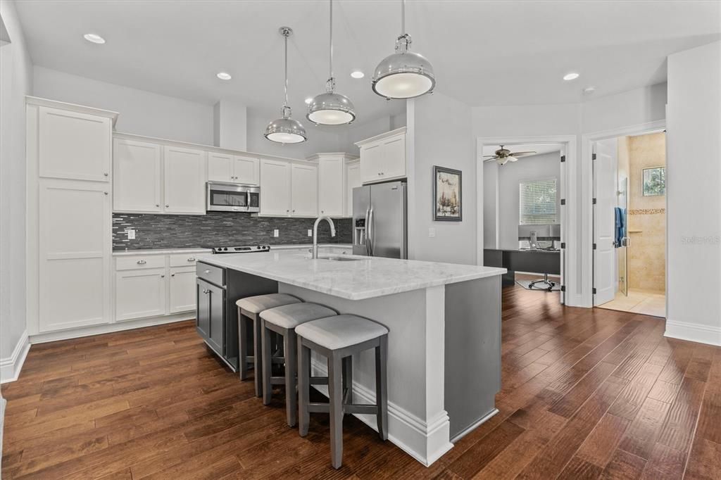 Active With Contract: $1,199,000 (4 beds, 3 baths, 2898 Square Feet)