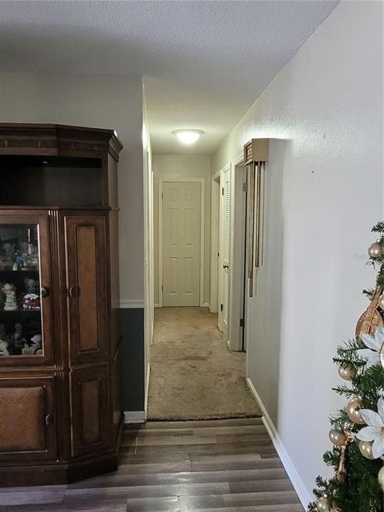 For Sale: $275,000 (3 beds, 2 baths, 1776 Square Feet)