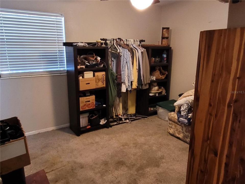 For Sale: $275,000 (3 beds, 2 baths, 1776 Square Feet)