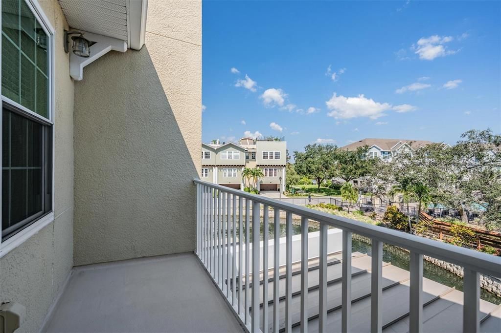 En Venta: $485,000 (3 camas, 2 baños, 2275 Pies cuadrados)