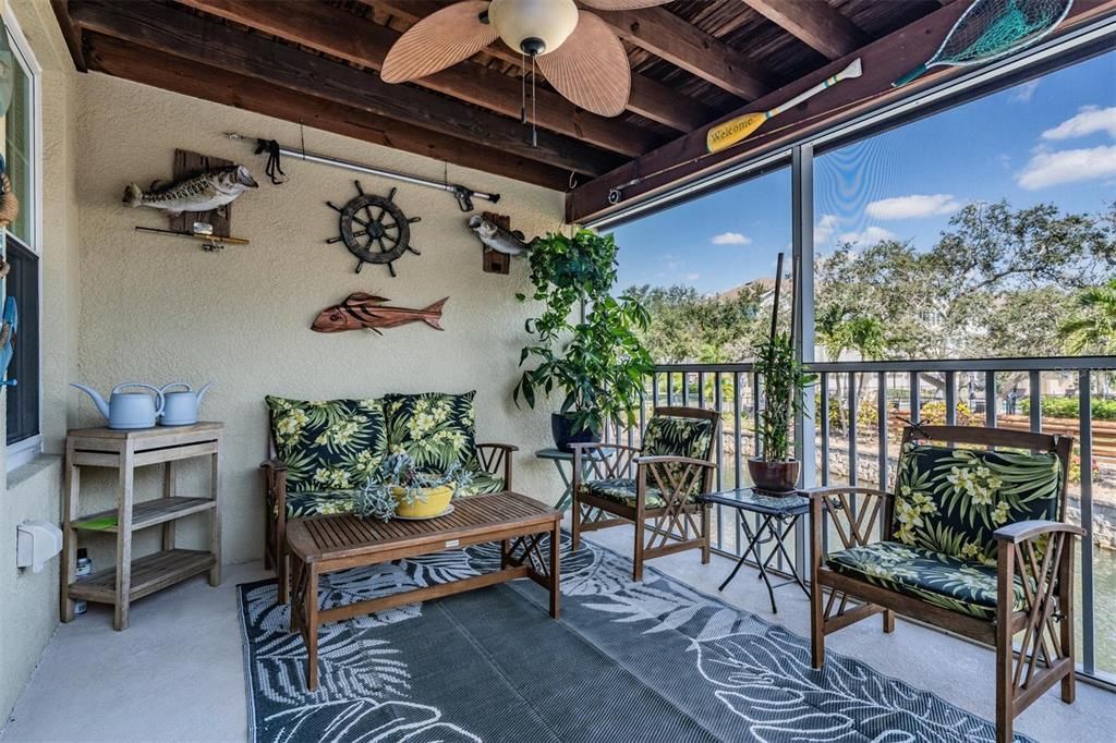 En Venta: $485,000 (3 camas, 2 baños, 2275 Pies cuadrados)