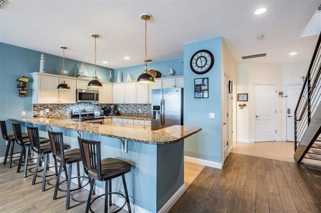 En Venta: $485,000 (3 camas, 2 baños, 2275 Pies cuadrados)