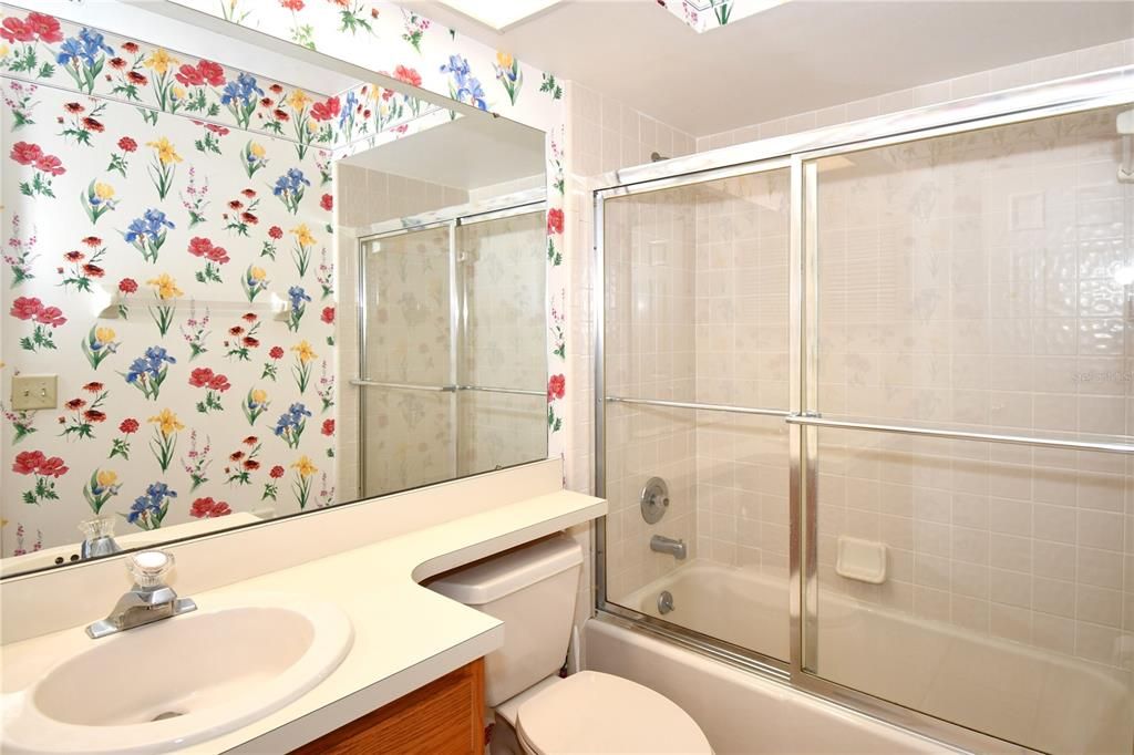 На продажу: $637,740 (3 спален, 2 ванн, 1792 Квадратных фут)