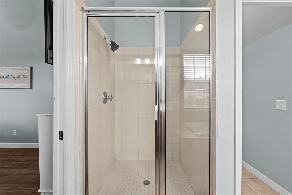 待售: $499,900 (3 贝兹, 2 浴室, 2421 平方英尺)