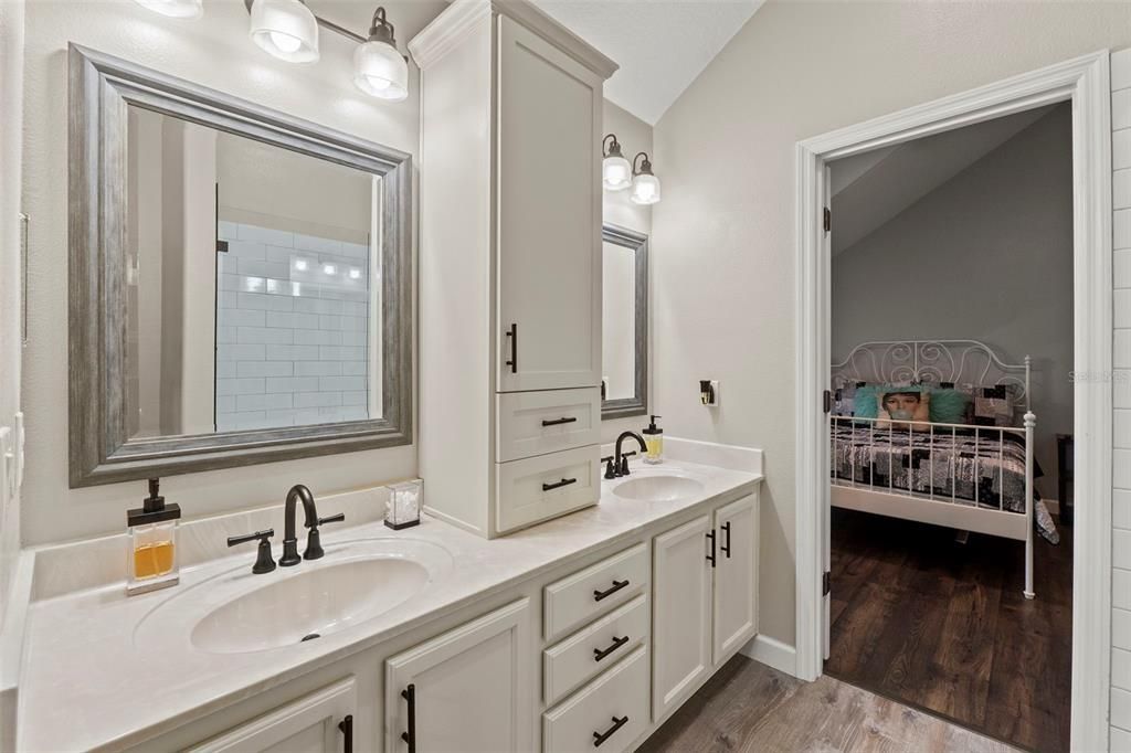 待售: $499,900 (3 贝兹, 2 浴室, 2421 平方英尺)