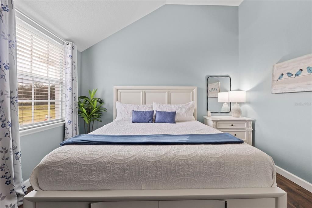 待售: $499,900 (3 贝兹, 2 浴室, 2421 平方英尺)