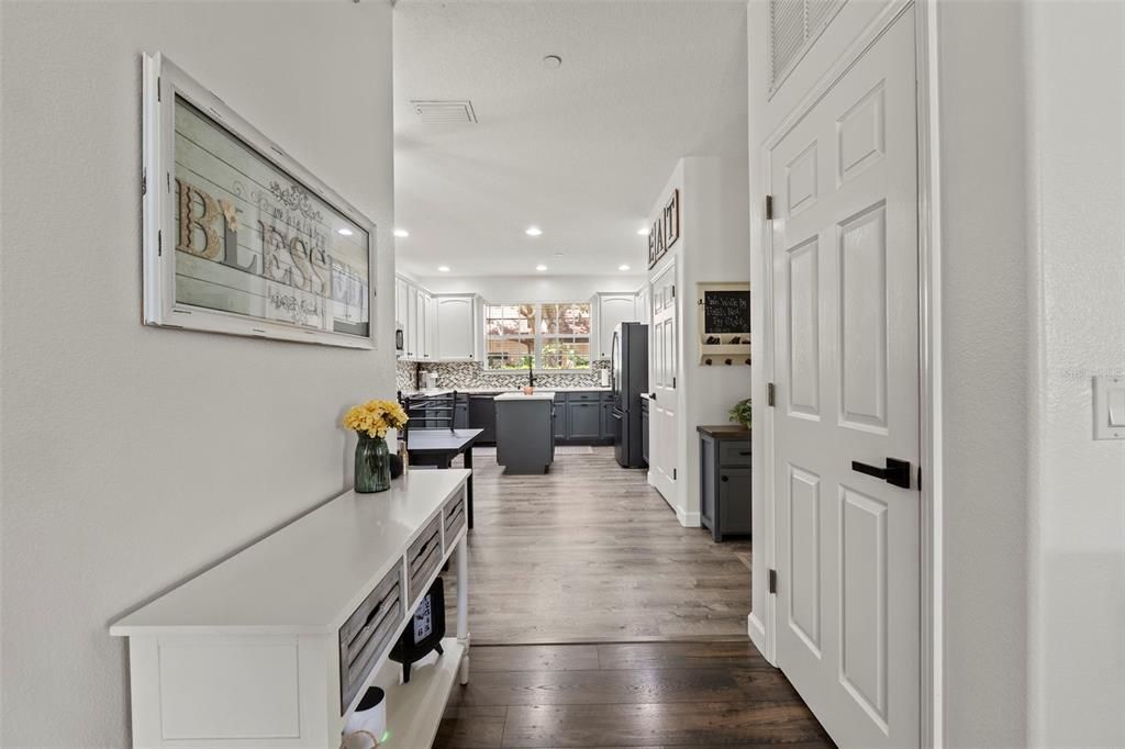 待售: $499,900 (3 贝兹, 2 浴室, 2421 平方英尺)