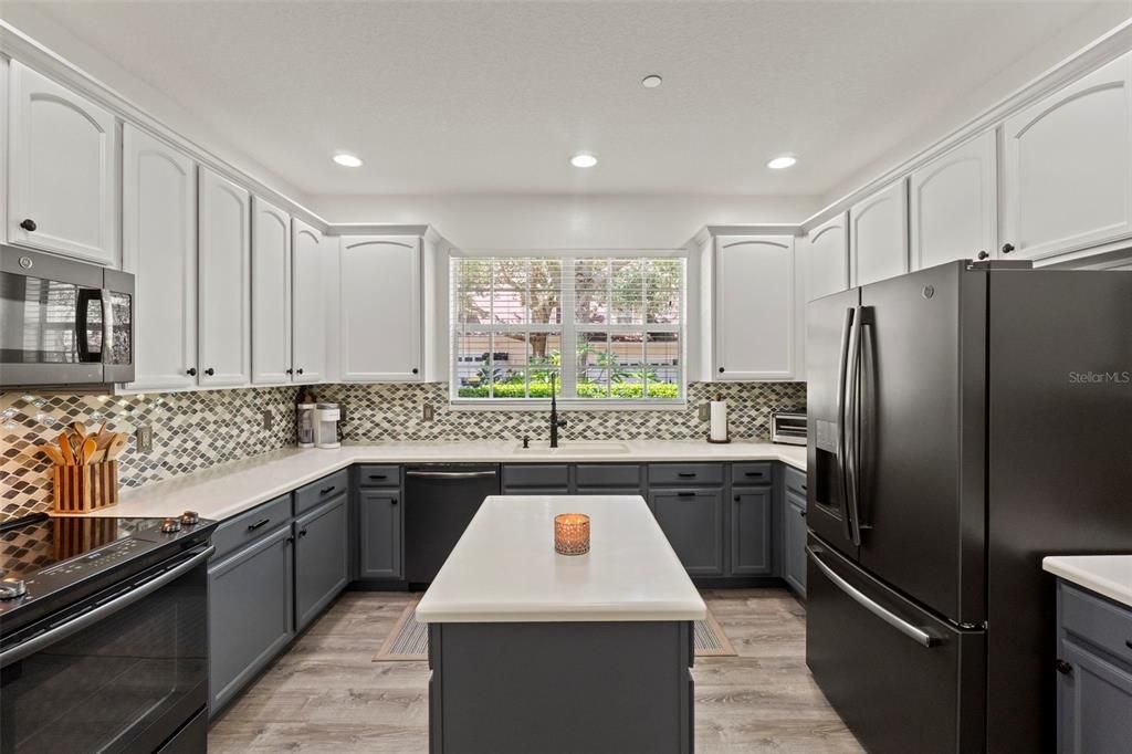 待售: $499,900 (3 贝兹, 2 浴室, 2421 平方英尺)