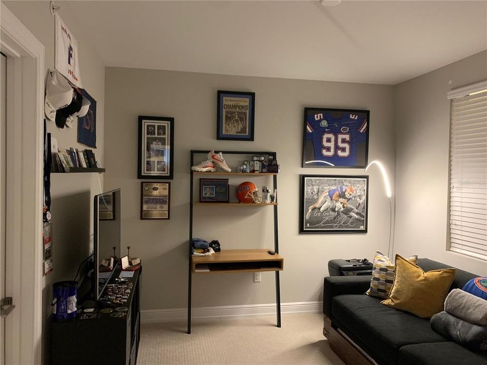 待售: $445,000 (3 贝兹, 3 浴室, 1568 平方英尺)