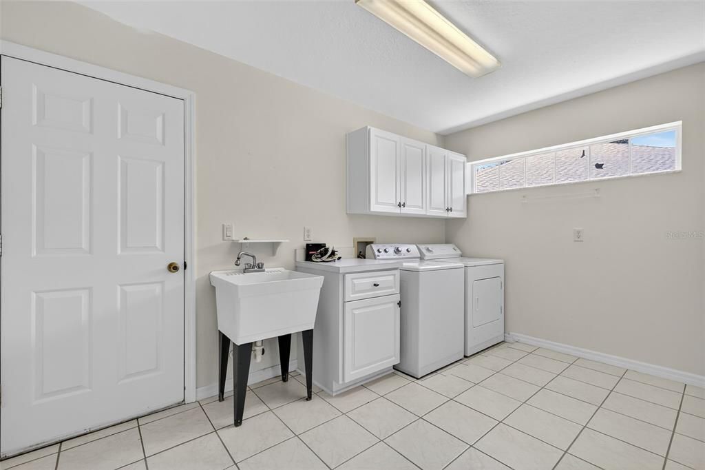 На продажу: $425,000 (3 спален, 3 ванн, 2366 Квадратных фут)