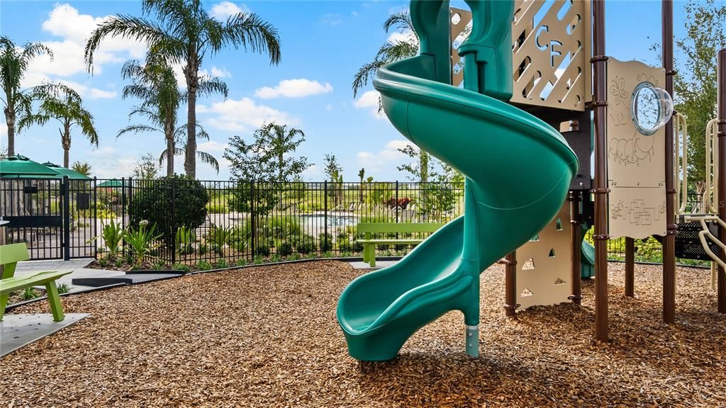 Active With Contract: $396,974 (3 beds, 2 baths, 1795 Square Feet)