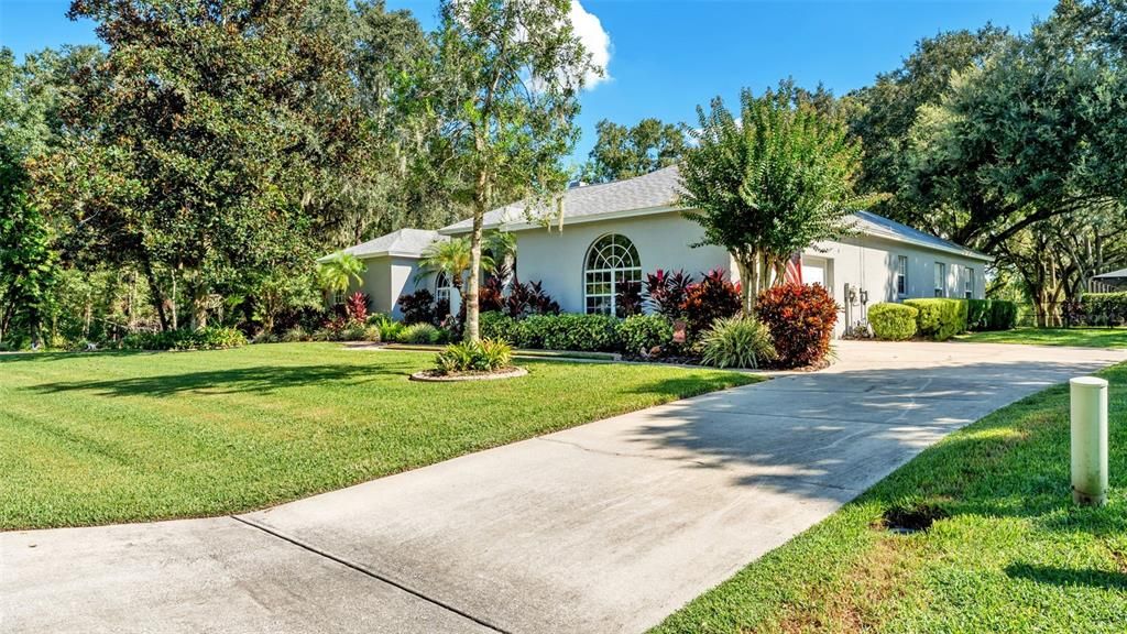 En Venta: $674,900 (3 camas, 3 baños, 2695 Pies cuadrados)