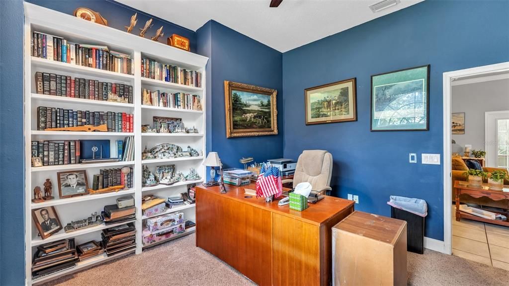 En Venta: $674,900 (3 camas, 3 baños, 2695 Pies cuadrados)