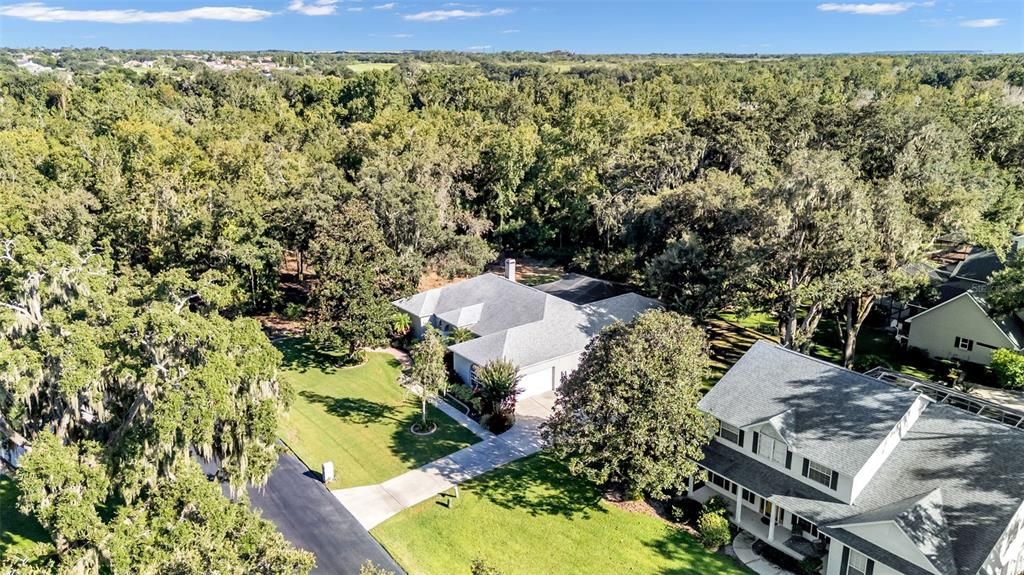 En Venta: $674,900 (3 camas, 3 baños, 2695 Pies cuadrados)