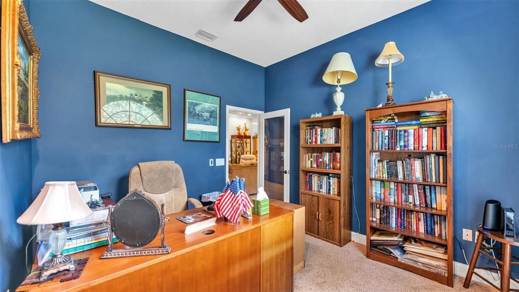 En Venta: $674,900 (3 camas, 3 baños, 2695 Pies cuadrados)