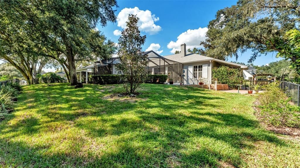 En Venta: $674,900 (3 camas, 3 baños, 2695 Pies cuadrados)