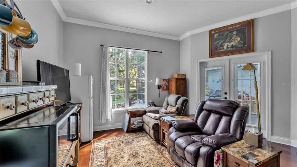 En Venta: $674,900 (3 camas, 3 baños, 2695 Pies cuadrados)