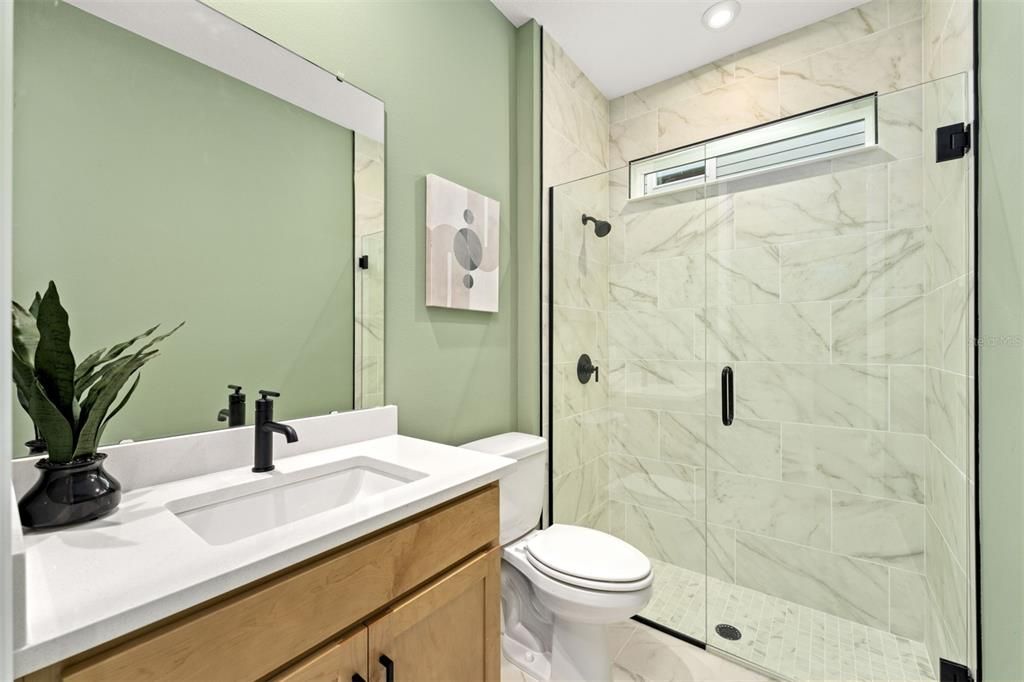 Active With Contract: $665,990 (5 beds, 3 baths, 2582 Square Feet)