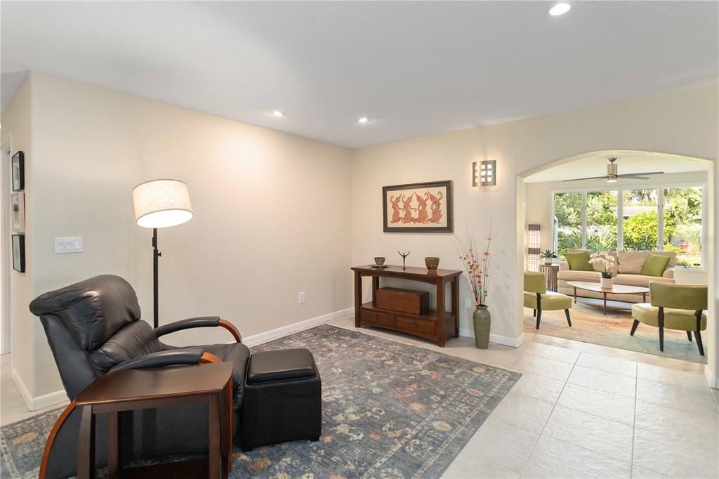 For Sale: $1,250,000 (3 beds, 2 baths, 2556 Square Feet)