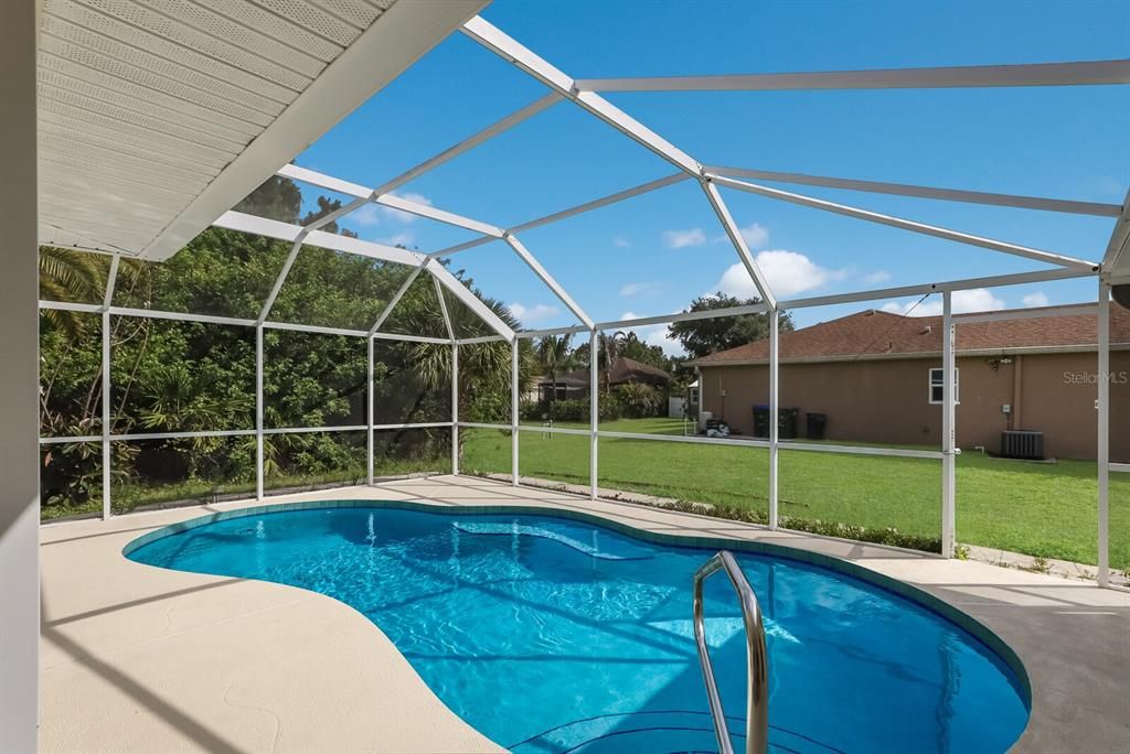 出租: $2,600 (3 贝兹, 2 浴室, 1858 平方英尺)