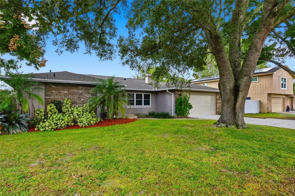 For Sale: $539,000 (4 beds, 2 baths, 1925 Square Feet)