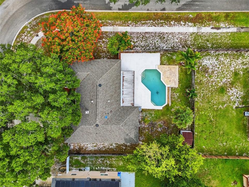 For Sale: $539,000 (4 beds, 2 baths, 1925 Square Feet)