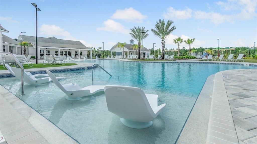 Active With Contract: $405,990 (5 beds, 3 baths, 2444 Square Feet)