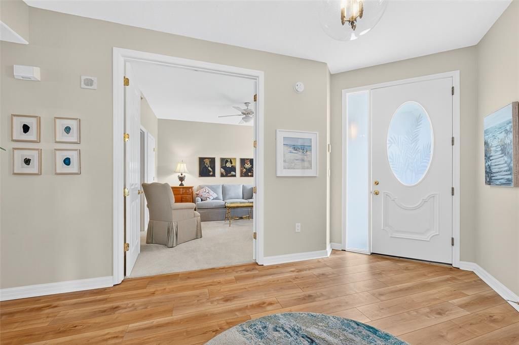 待售: $875,000 (3 贝兹, 3 浴室, 2100 平方英尺)