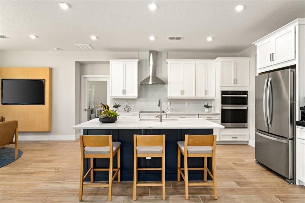 Active With Contract: $669,990 (4 beds, 3 baths, 2240 Square Feet)