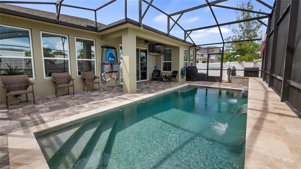 合同活跃: $519,900 (3 贝兹, 2 浴室, 2099 平方英尺)