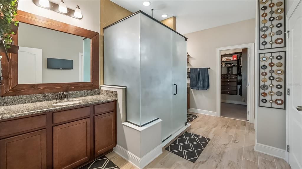 合同活跃: $519,900 (3 贝兹, 2 浴室, 2099 平方英尺)